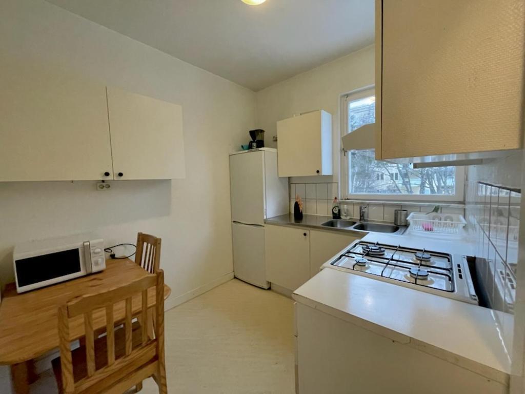 Apartament Trivsamma Lagenheter Med Fri Parkering Sztokholm Zewnętrze zdjęcie