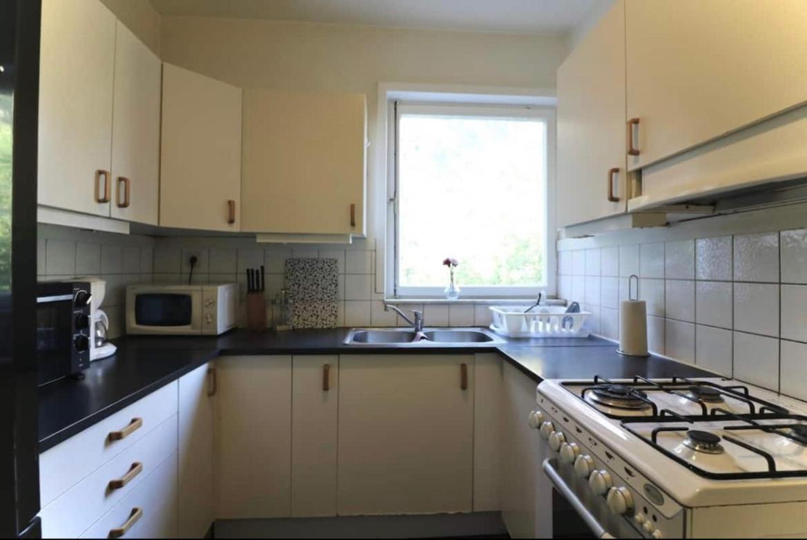 Apartament Trivsamma Lagenheter Med Fri Parkering Sztokholm Zewnętrze zdjęcie